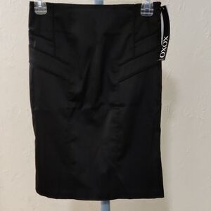 NEW XOXO Elegant Satin Black Pencil Skirt Size 1